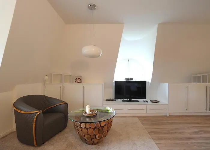 Forsthaus, Exclusives 5-sterne Reetdachhaus Für 6 Personen In Fuhlendorf (Mecklenburg-Vorpommern)